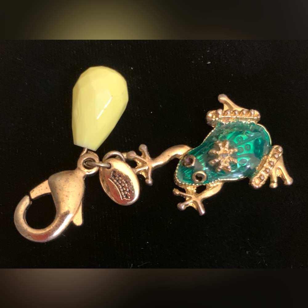 COPY - JUICY COUTURE? Frog Charm
